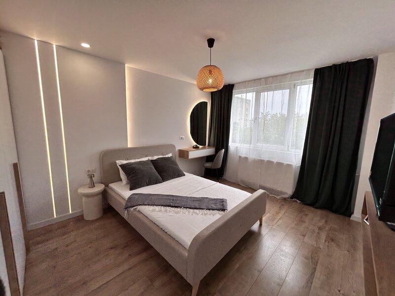 Drumul Taberei, M. Romancierilor, proprietar, 2 camere semidecomandat,